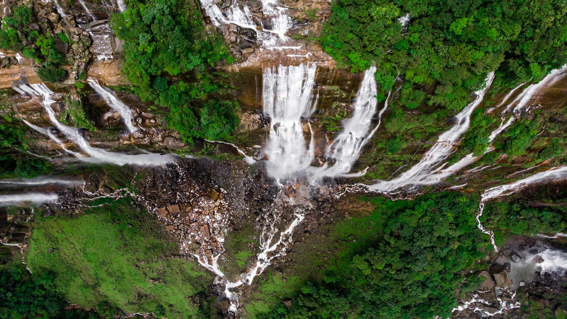 Nohsngithiang Falls in Meghalaya, India