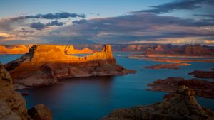 Alstrom Point, Lake Powell, Utah, United States (© T.M. Schultze/TANDEM Stills + Motion)(Bing New Zealand)