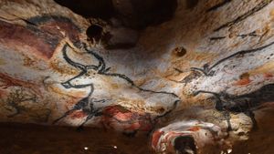 史前洞窟壁画国际艺术中心内的“高仿”拉斯科洞穴壁画，法国蒙蒂尼亚克 (© Caroline Blumberg/Epa/Shutterstock)(Bing China)