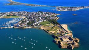 Citadelle de Port Louis, Lorient, Morbihan, France (© Philippe TURPIN/Getty Images)(Bing France)