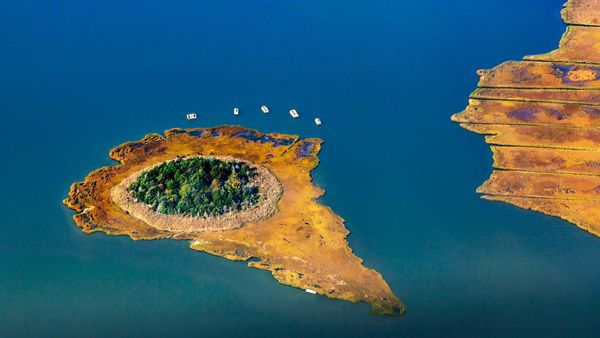 Reedy Island in Moneyboque Bay, Long Island, New York, USA