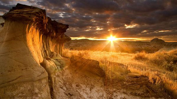 Hoodoos at Sunset in Dinosaur Provincial Park, Alberta