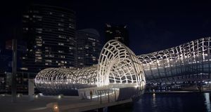 Webb Bridge, Melbourne, Australia --  Doug Byrnes/Corbis &copy; (Bing United Kingdom)
