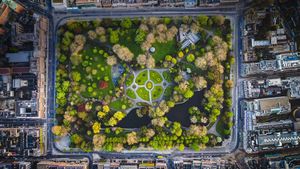 Parc public St. Stephen\'s Green à Dublin, Irlande (© L_E/Shutterstock)(Bing France)