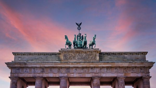Brandenburger Tor bei Sonnenuntergang, Berlin