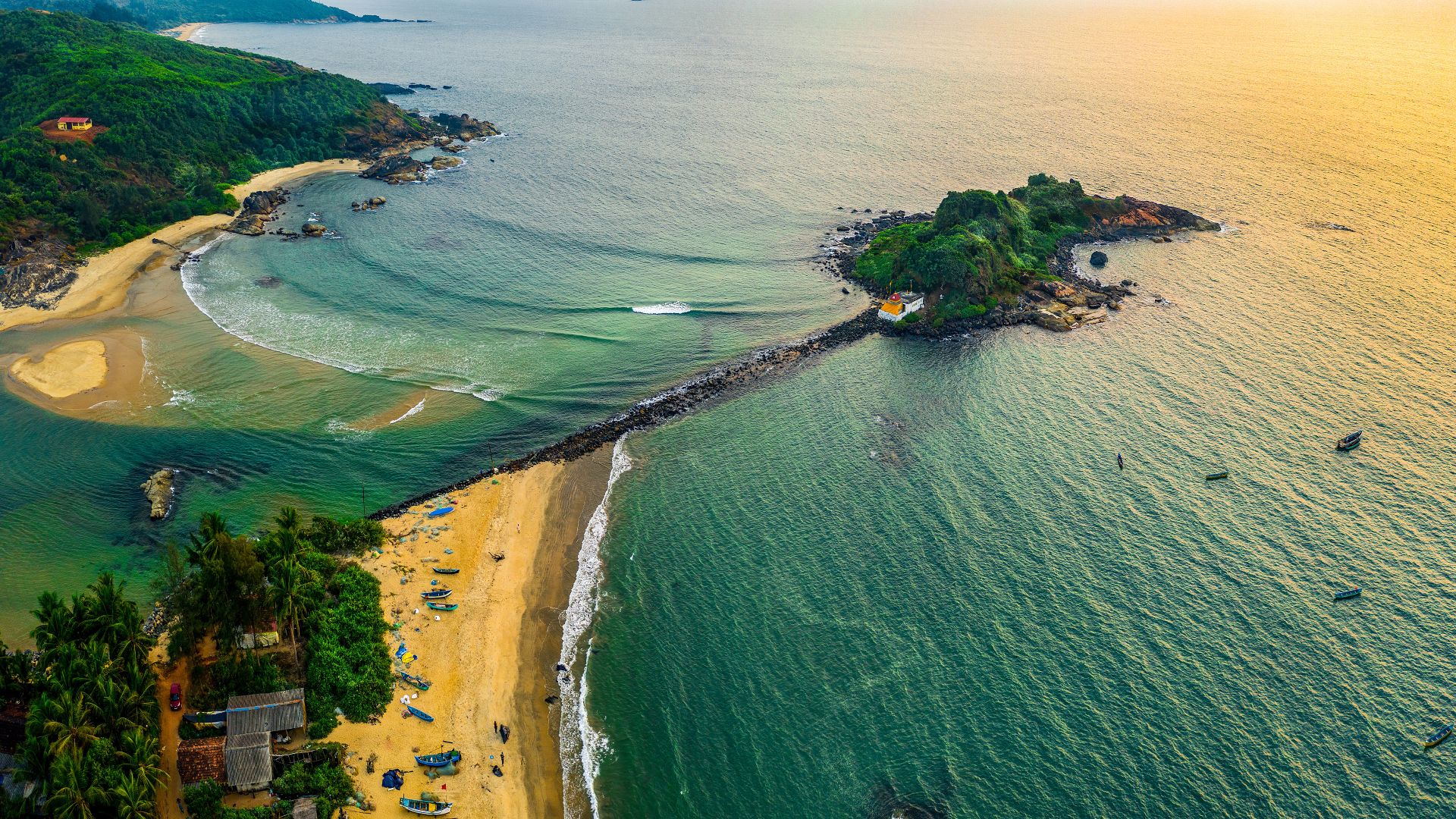 Gabit Keni Beach near Ankola, Karnataka, India