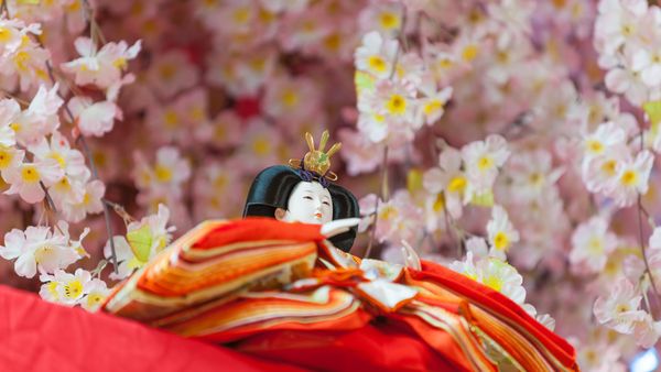 ひな人形