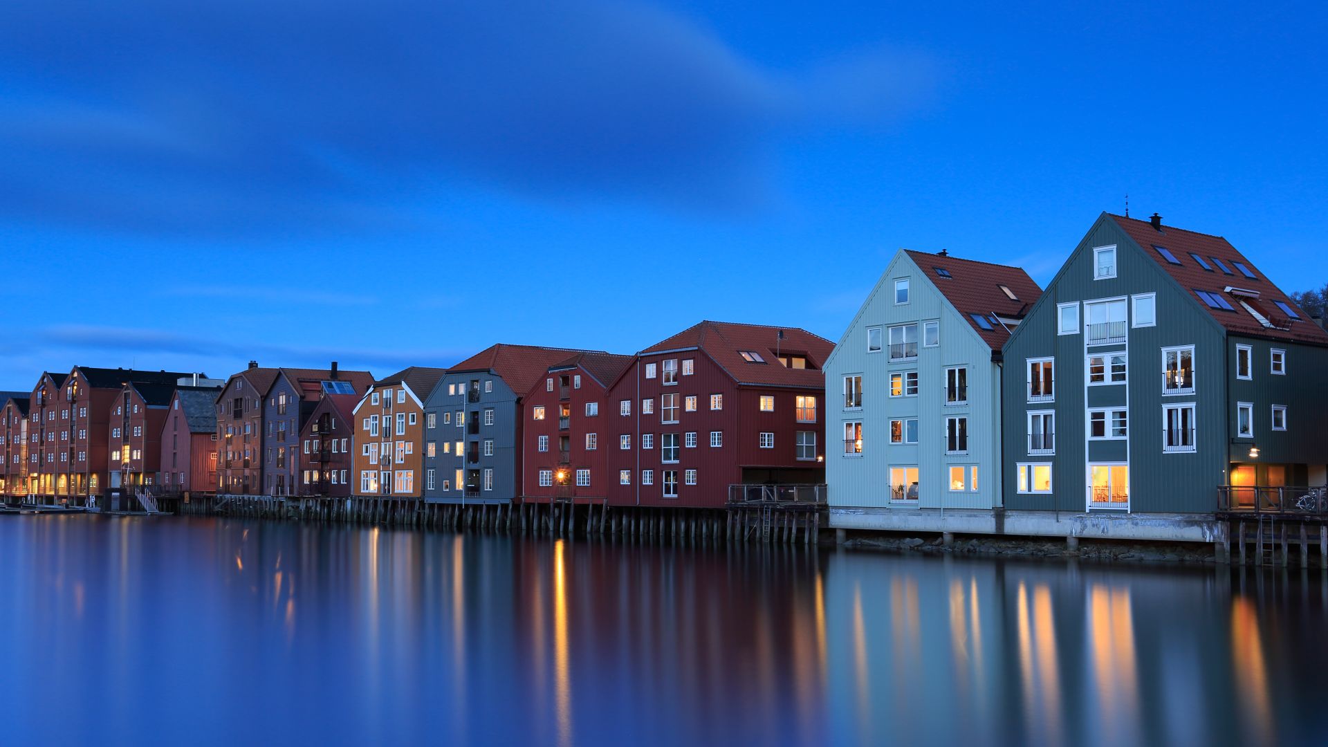 Ora blu a Trondheim, Norvegia