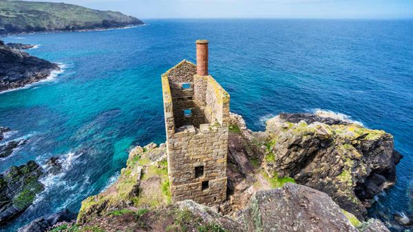 Crowns engine house in Botallack, Cornwall
