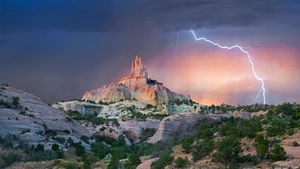 Lightning strikes near Church Rock, Red Rock Park, New Mexico (© Tim Fitzharris/Minden Pictures)(Bing New Zealand)