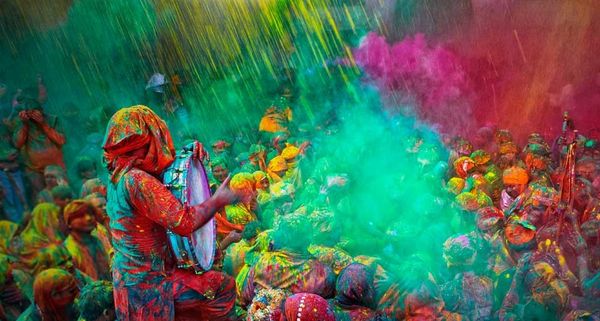 Gathering of people during Holi (Festival of Colors), India
