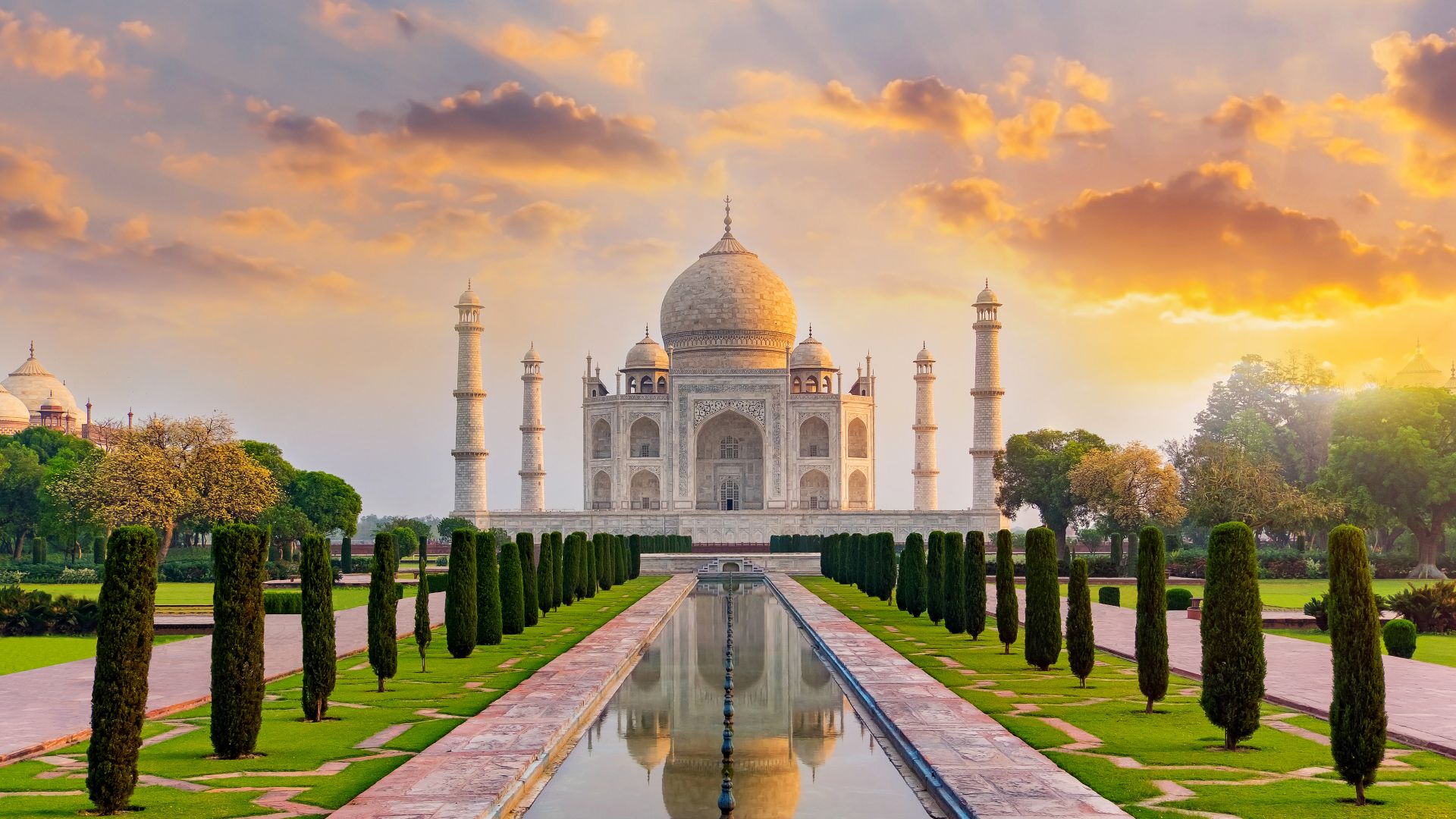 Taj Mahal in Agra, Uttar Pradesh, India
