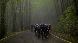 Comincia il Giro d'Italia, Durazzo, Albania (© Tim de Waele/Getty Images)(Bing Italia)