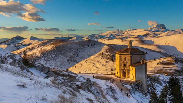 Parco Nazionale del Gran Sasso, chiesa Madonna della Pietà, L'Aquila
