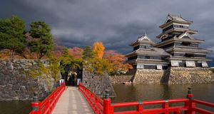 Matsumoto Castle, Matsumoto, Honshu, Japan -- Gavin Hellier/JAI/Corbis &copy; (Bing New Zealand)