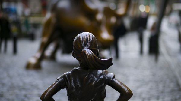 ｢恐れを知らぬ少女｣米国ニューヨーク州,　ウォール街