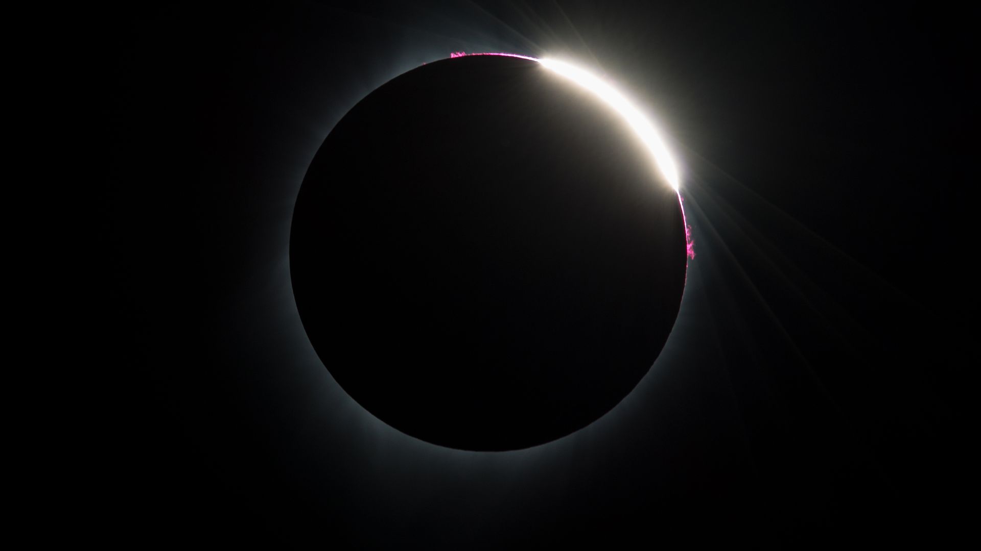 Total solar eclipse photographed from Madras, Oregon on August 21, 2017