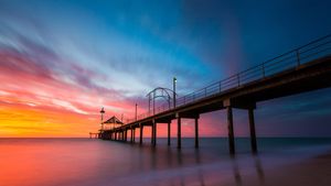 Brighton Jetty in Brighton, Adelaide, Australia (© Darryl Leach/Alamy)(Bing Australia)
