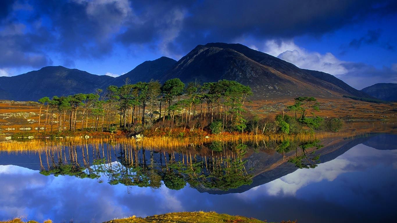 Ballynahinch Lake, Connemara, Co. Galway, Ireland