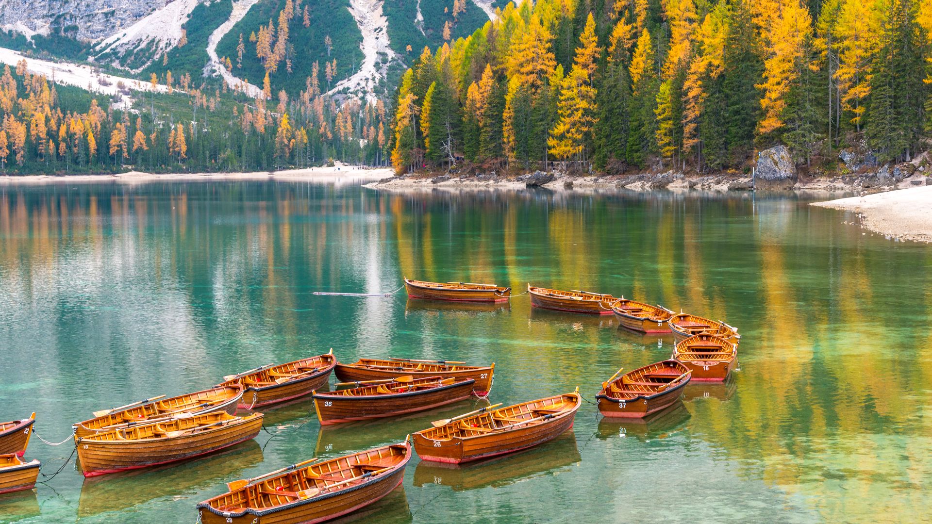 Lago di Braies, Trentino-Aldo Adige, Italia