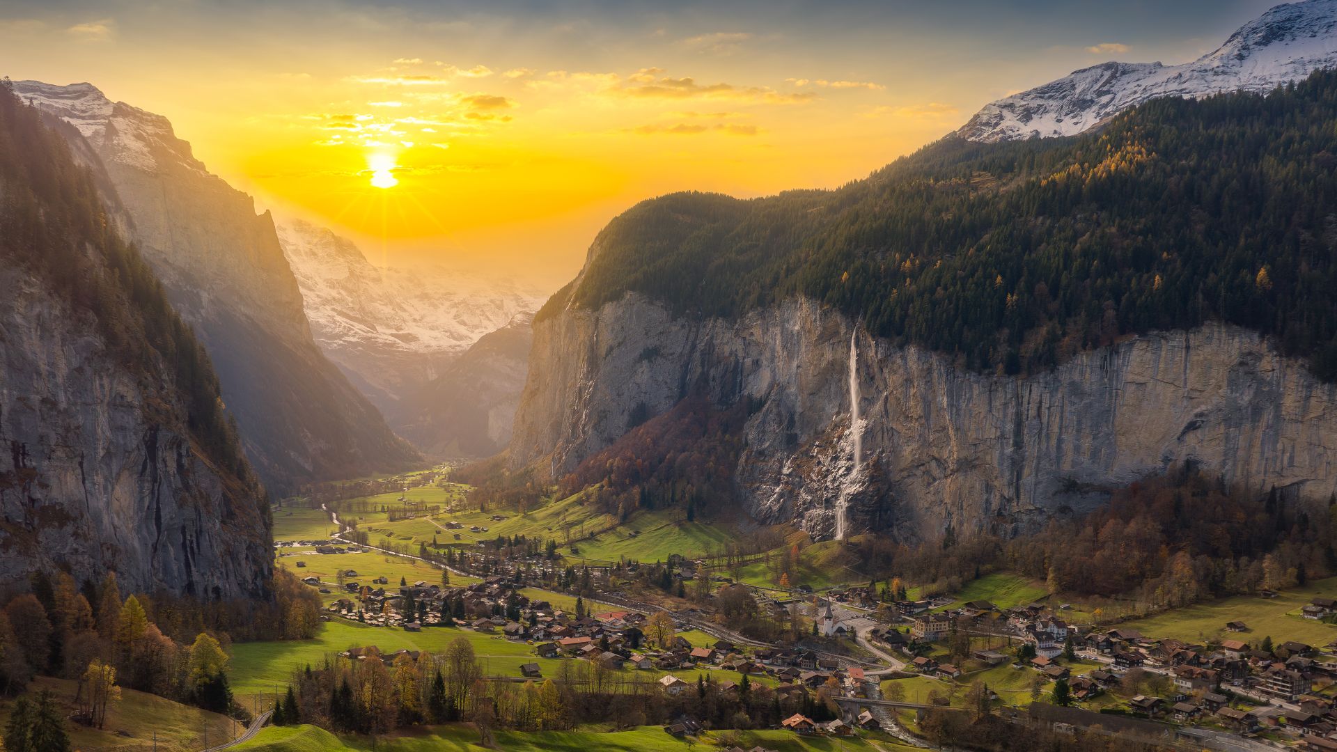 Staubbach Falls at Lauterbrunnen, Canton of Bern, Switzerland