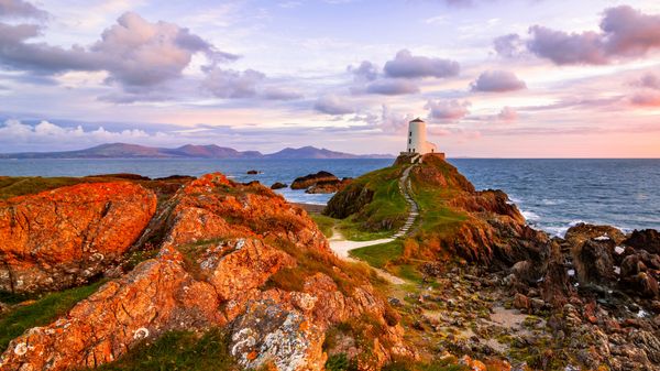 Tŵr Mawr lighthouse, Llanddwyn Island, Anglesey, Wales