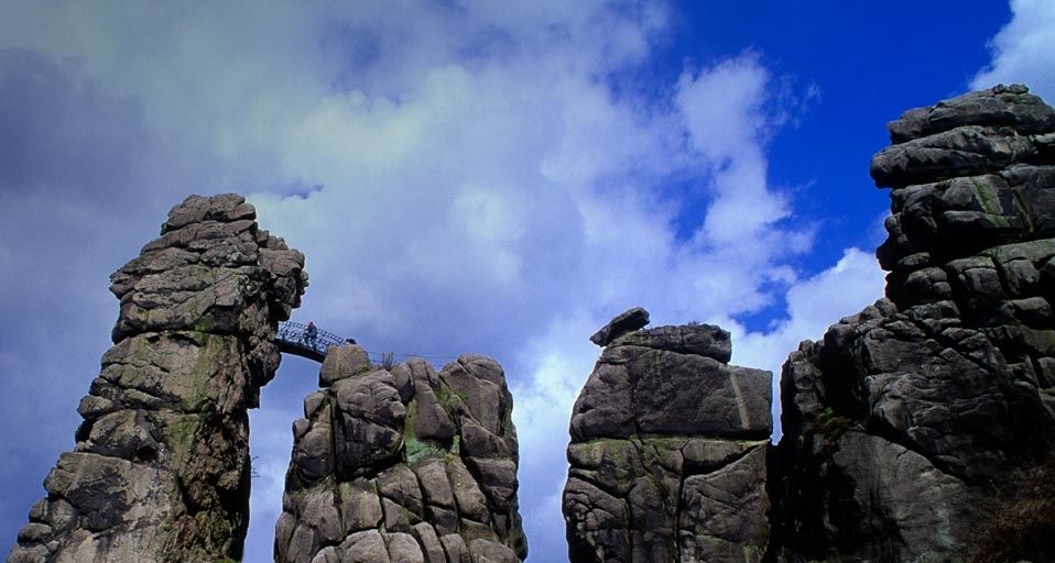 Bizarre Sandstein-Formation bei Horn-Bad Meinberg im Teutoburger Wald, Nordrhein-Westfalen