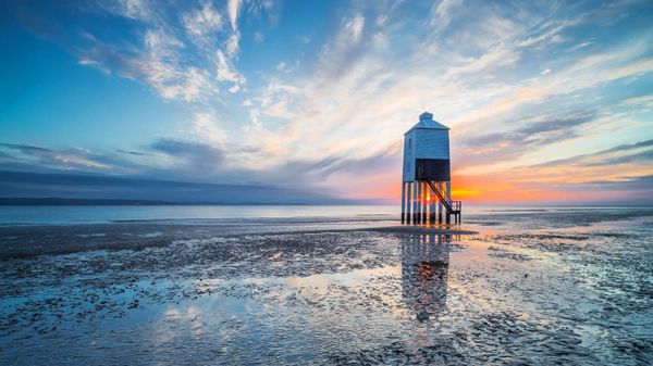 Burnham-on-Sea Low lighthouse in Somerset