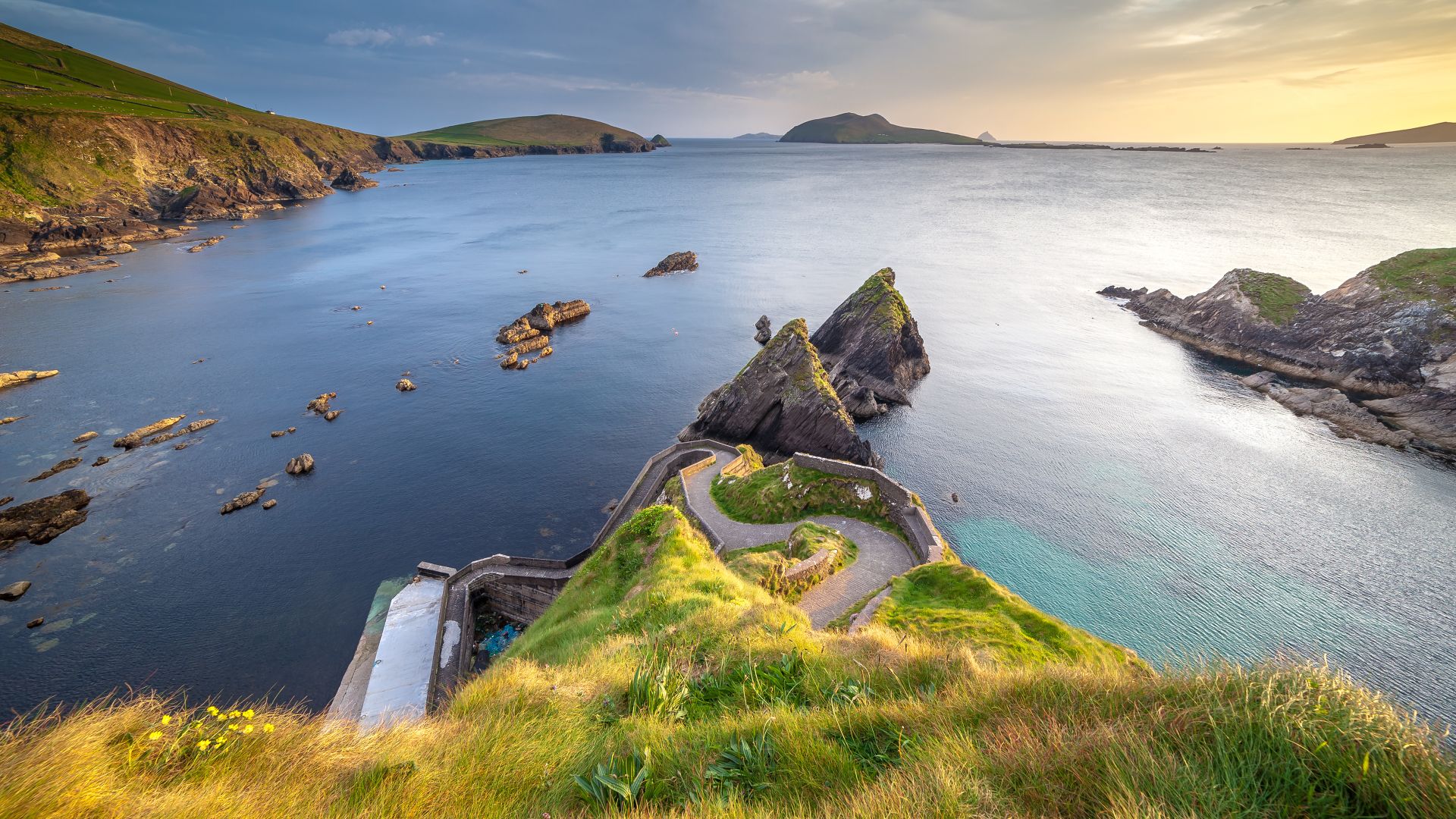Scala a chiocciola del molo di Dún Chaoin, Contea di Kerry, Irlanda