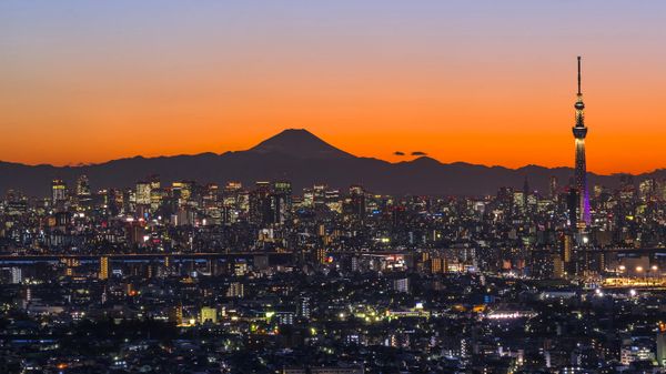 ｢富士山と東京スカイツリー｣千葉県, 市川市