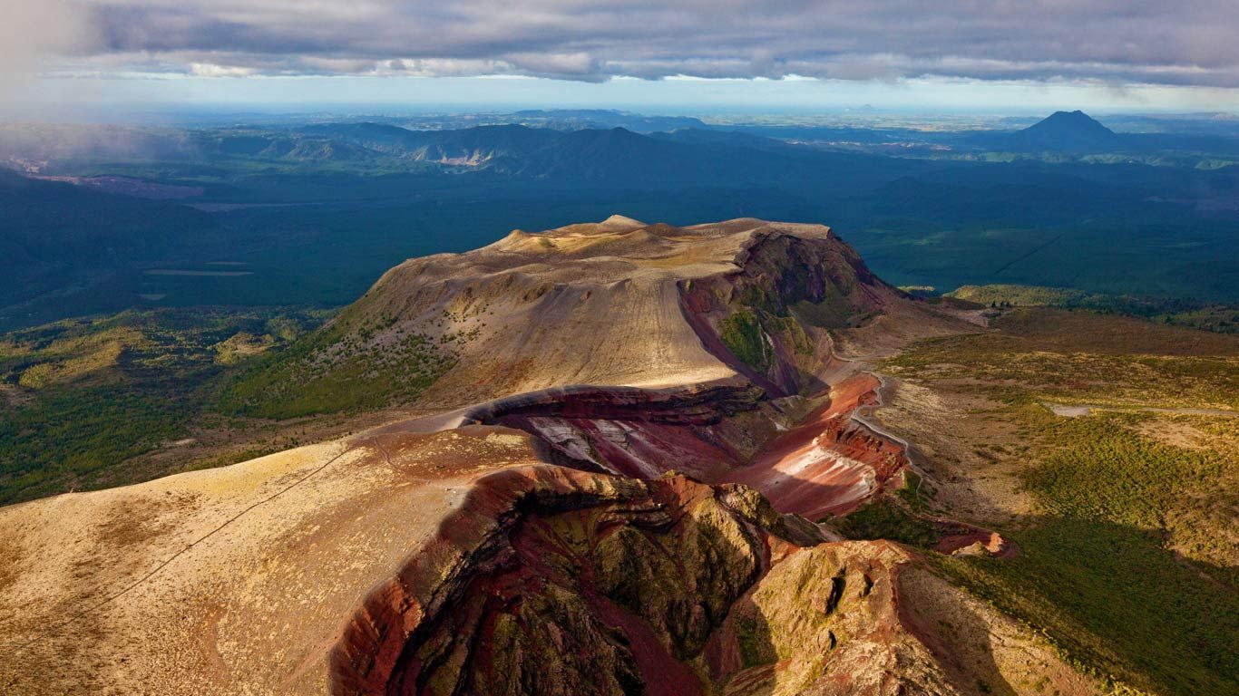 Mount Tarawera on the North Island, New Zealand