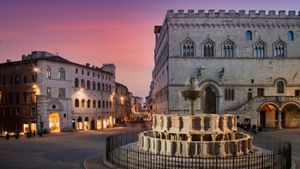 Perugia, Fontana Maggiore (© Buena Vista Images/Getty Images)(Bing Italia)