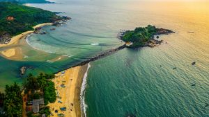 Gabit Keni Beach near Ankola, Karnataka, India (© Amith Nag Photography/Getty Images)(Bing United Kingdom)
