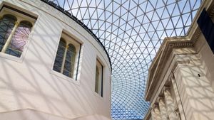 Der Große Hof des British Museum, London, England (© Cavan Images/Offset/Shutterstock)(Bing Deutschland)