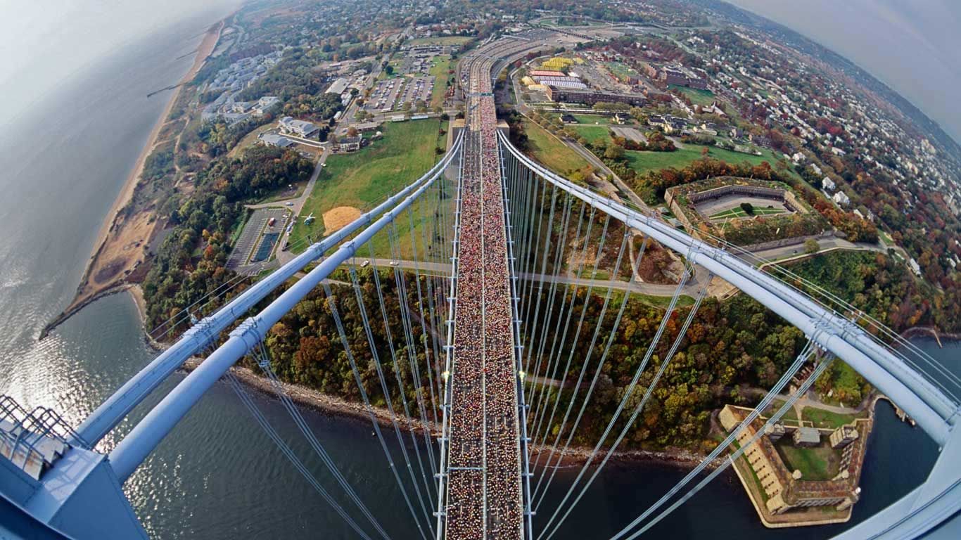 Runners on the Verrazano-Narrows Bridge between Staten Island and Brooklyn, USA