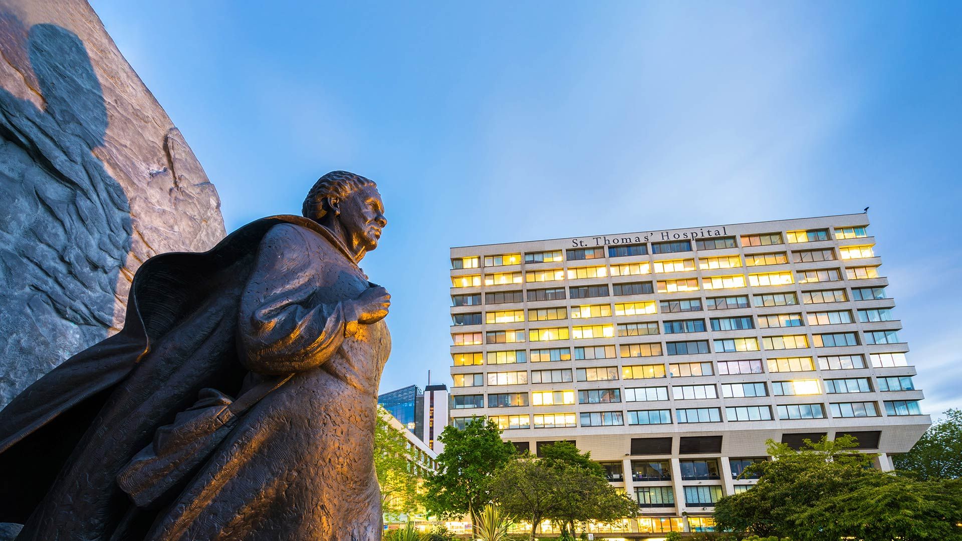 Statue of Mary Seacole at St Thomas\' Hospital, London