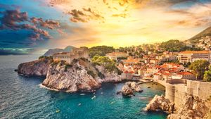 Fort Lovrijenac, West Harbor, Dubrovnik, Croatia (© Benny Marty/Shutterstock)(Bing United States)