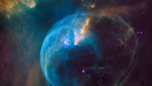 气泡星云 (NGC 7635) (© NASA, ESA, and the Hubble Heritage Team STScI/AURA)(Bing China)