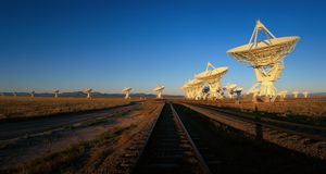 Radio telescope dishes at the National Radio Astronomy Observatory in Socorro, New Mexico -- Visions LLC/Photolibrary &copy; (Bing New Zealand)