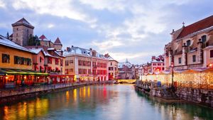 Annecy, Haute-Savoie, France (© Sabine Klein/Alamy)(Bing Australia)