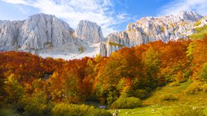 Monte Sirente, Abruzzo, Italy (© ValerioMei/Getty Images)(Bing Australia)