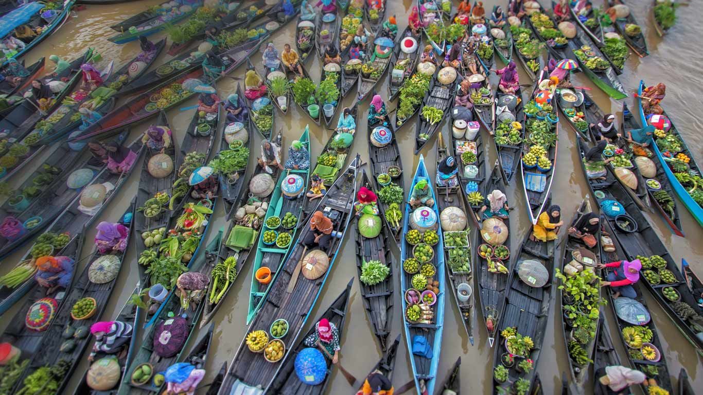 Lok Baintan Floating Market on the Martapura River in Indonesia