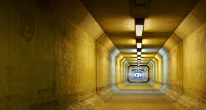 Pedestrian tunnel under Interstate 395 leading to the Pentagon in Arlington, Virginia (© Rozanne Hakala/Getty Images) &copy; (Bing United States)