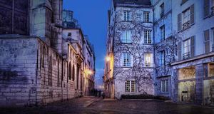 Cobblestone street in the Marais district of Paris, France -- Peet Simard/Corbis &copy; (Bing New Zealand)