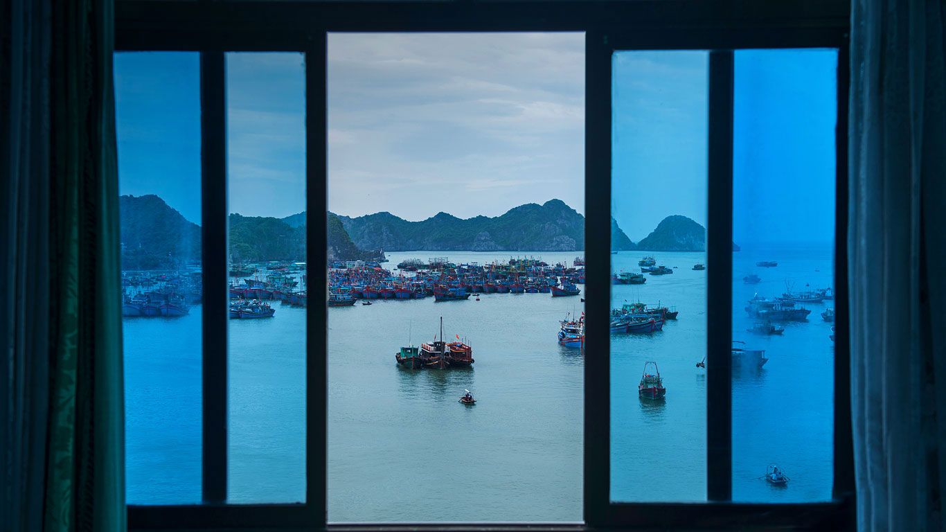 Boats off Cát Bà Island, Vietnam