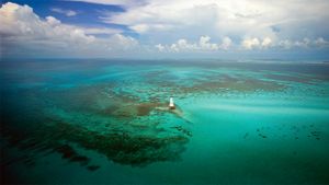 Phare d’Alligator Reef dans les Keys de Floride, États-Unis (© Stephen Frink/Aurora Photos)(Bing France)