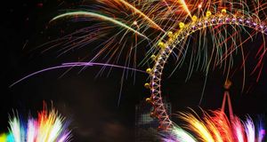 The Millennium Wheel, New Year celebrations, London – Adrian Dennis/Getty Images &copy; (Bing United Kingdom)