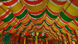 Interior of a beer tent at Oktoberfest in Munich, Germany (© WRIGHT/Superstock)(Bing Australia)