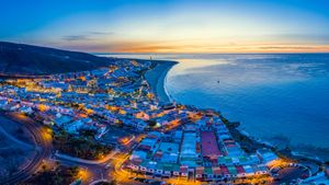 莫罗哈夫莱海滩和科罗拉达斯海滩，富埃特文图拉岛，西班牙加那利群岛 (© Gavin Hellier/Getty Images)(Bing China)