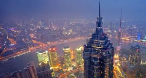 Jin Mao Tower and Huangpu River in Shanghai, China (© José Fuste Raga/age fotostock) &copy; (Bing United Kingdom)